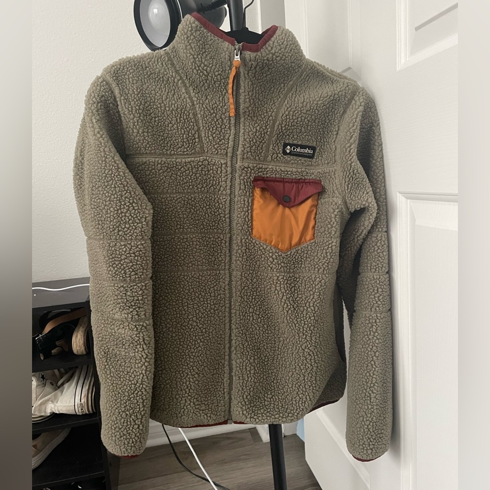 Columbia womens zip up jacket